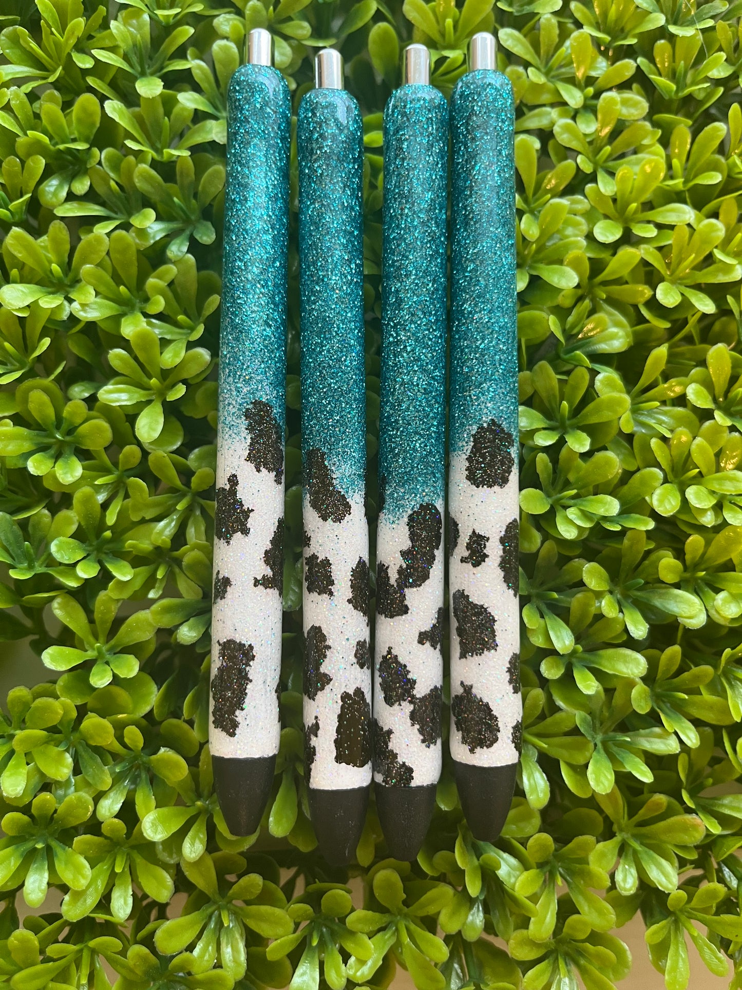 Half Cow Print Glitter Pen (Papermate Inkjoy)