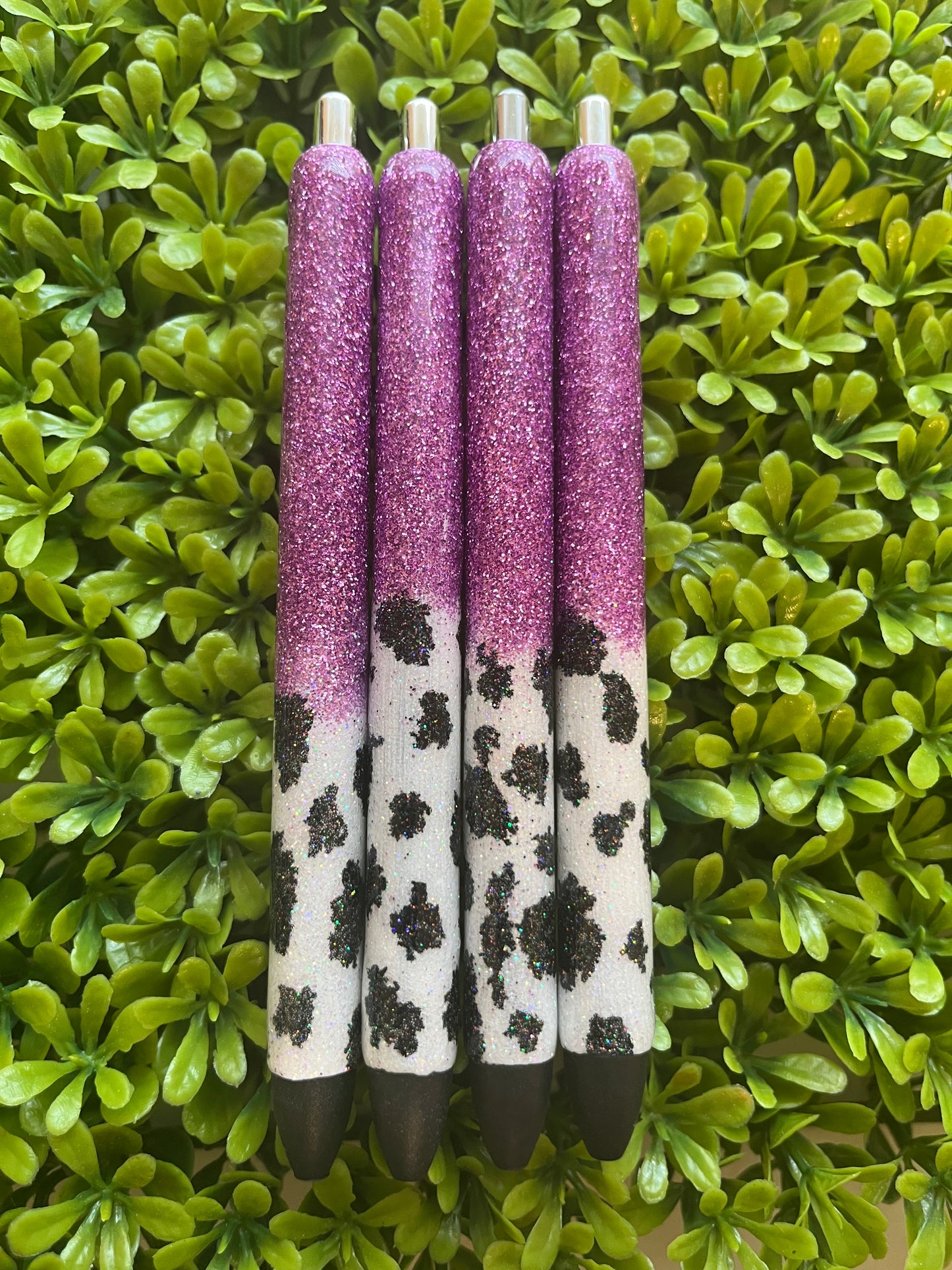 Half Cow Print Glitter Pen (Papermate Inkjoy)